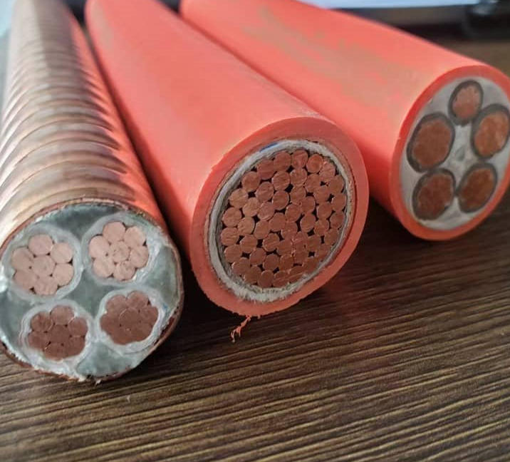 钢丝铠装承受拉力，适用于何种辐射领域？